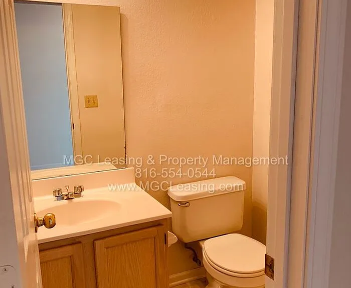 4604C NE Whispering Winds Cir — Photo 9