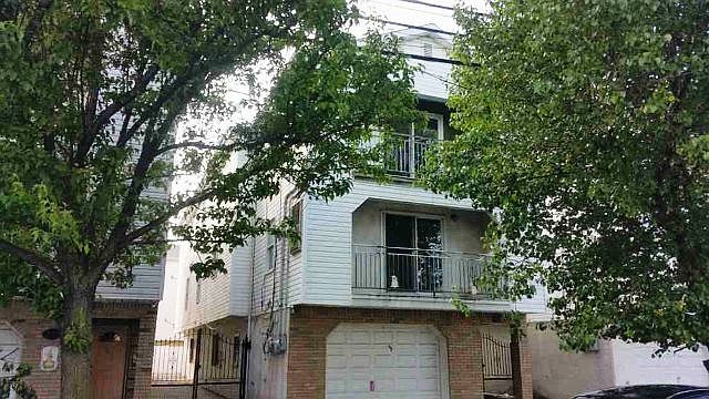 1st image of 211 McWhorter St