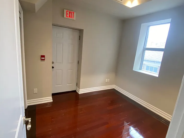 48 Station Rd #2 — Photo 12