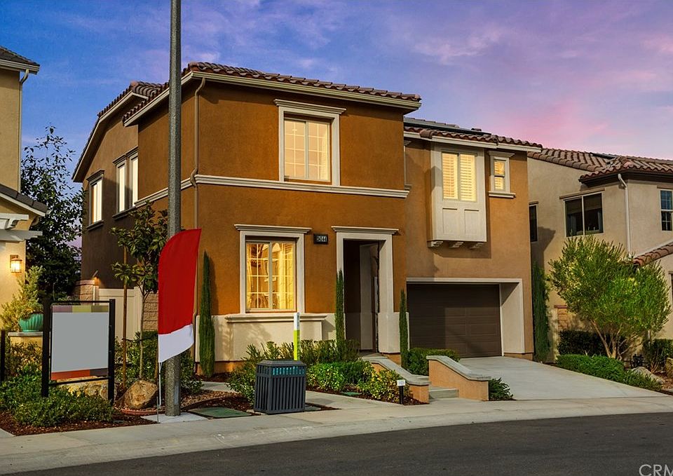 1st image of 24144 Dhalia Way