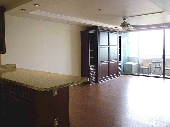 4th image of 555 Pierce Street #1107