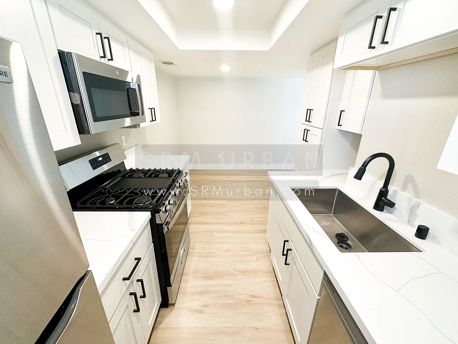 1 bed, $2,295 — Photo 4