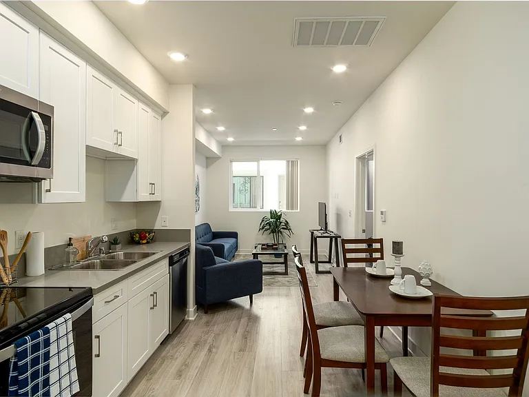 Welcome to Soul Noho. Now Leasing! — Photo 1
