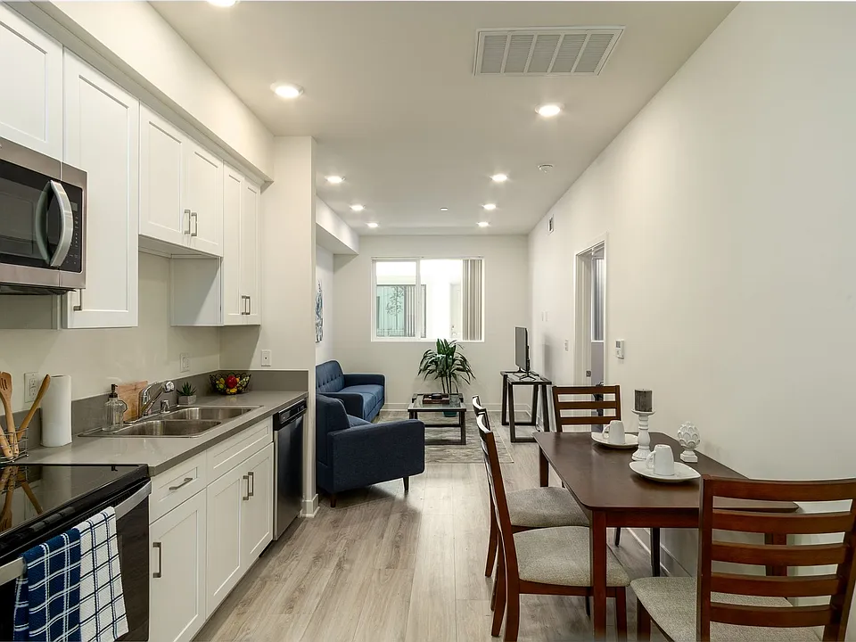 Welcome to Soul Noho. Now Leasing!
