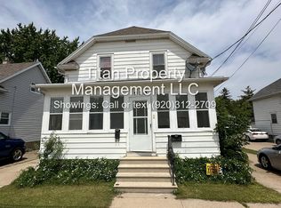 910 W 9th Ave #1, Oshkosh, WI 54902
