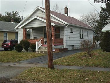 2nd image of 942 Cornell Ave