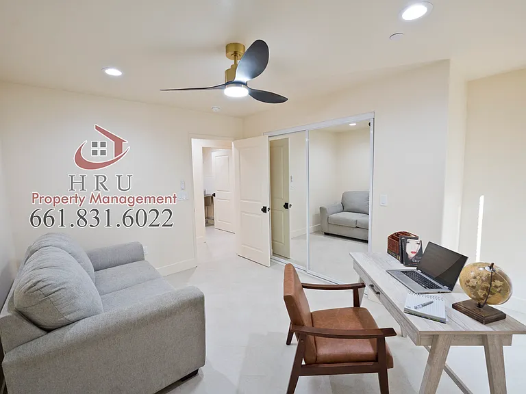 1821 Lacey St #J — Photo 4