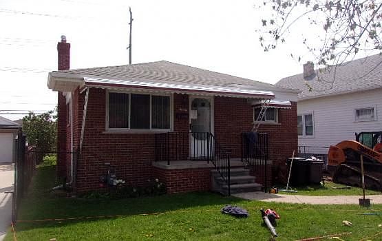 1st image of 1071 Lindbergh Ave