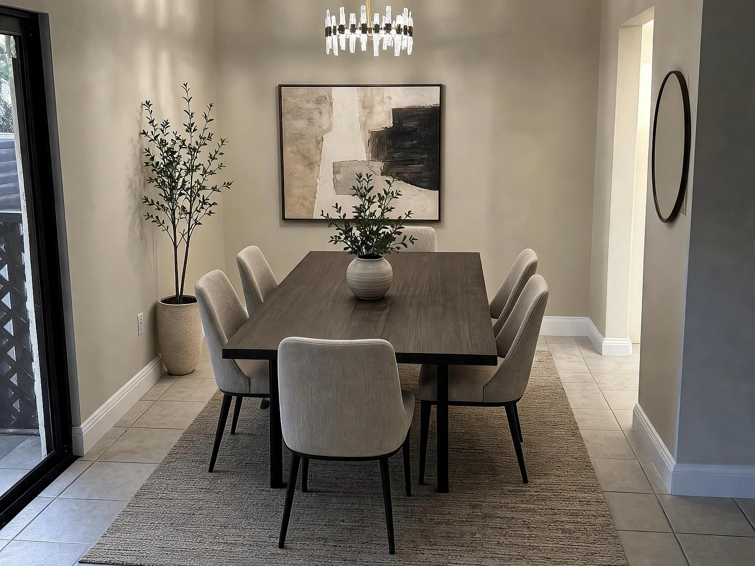 1 bed, 740 sqft, $1,395 — Photo 2