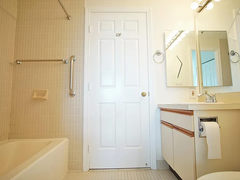 350 Revere Beach Blvd #2S — Photo 5