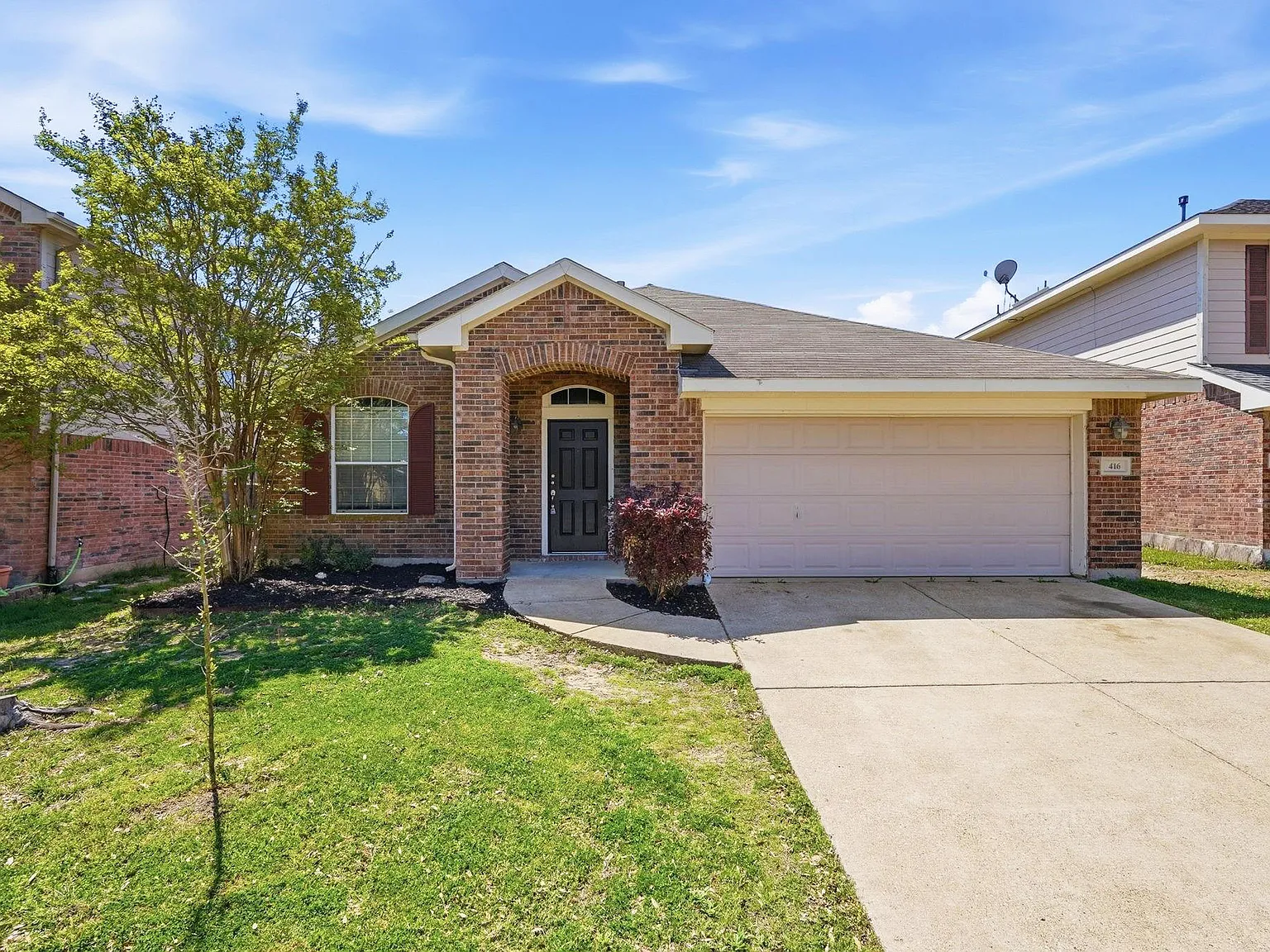 4 bed, 2150 sqft, $2,245 — Photo 1