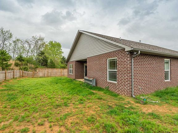 5th image of 3056 Zachary Pointe Ln