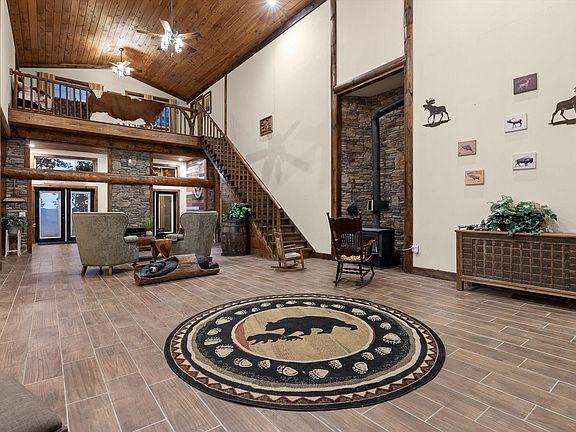 15th image of this home