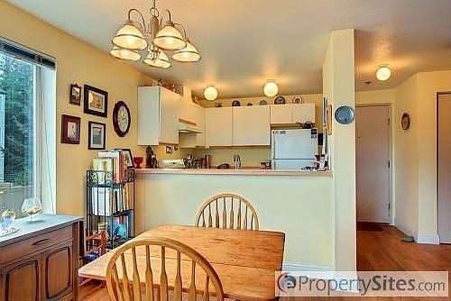 3rd image of 3022 SW Bradford St APT 310