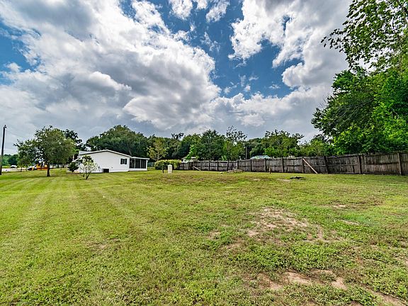0.25 Acre Yard