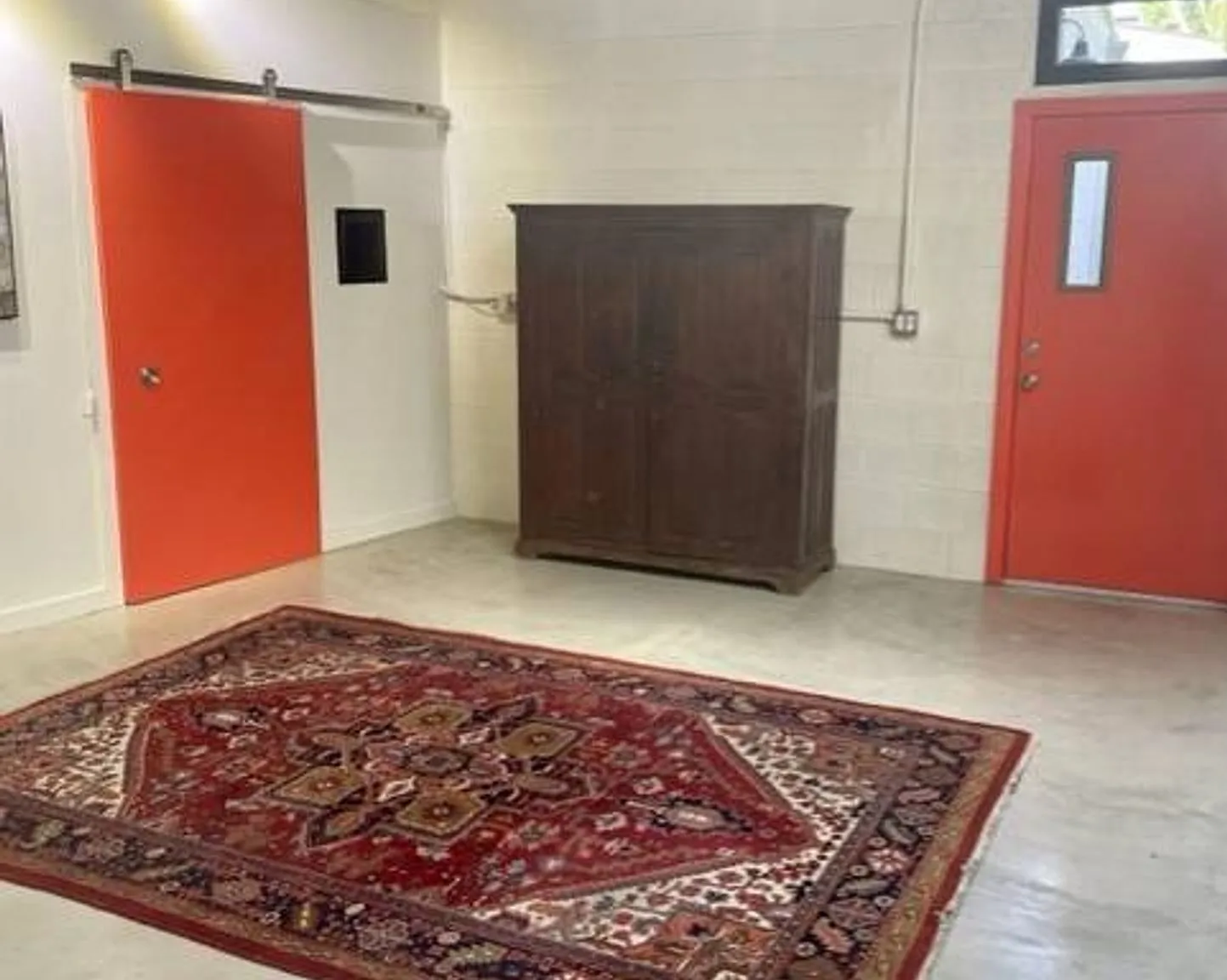 Mission Hills Studio for Residence or Office — Photo 4