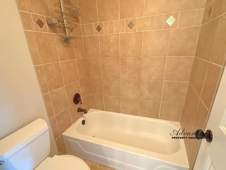 1286 Creek Valley Dr — Photo 14