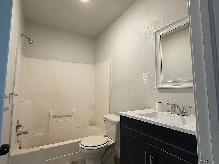 914 W Vinita Ave — Photo 7