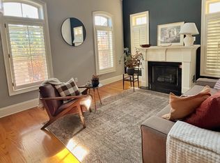 6453 Chariot St, Sandy Springs, GA 30328