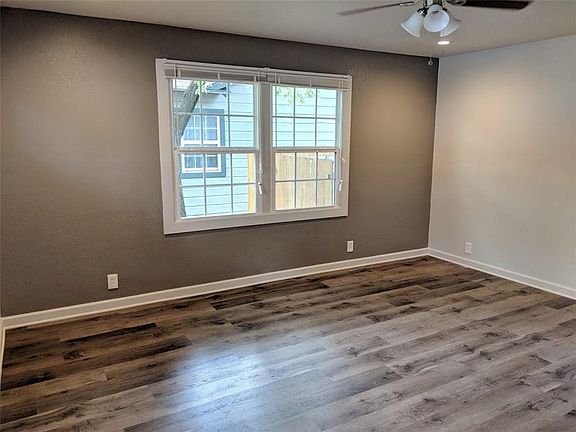 4th image of 4904 Stephanie Dr