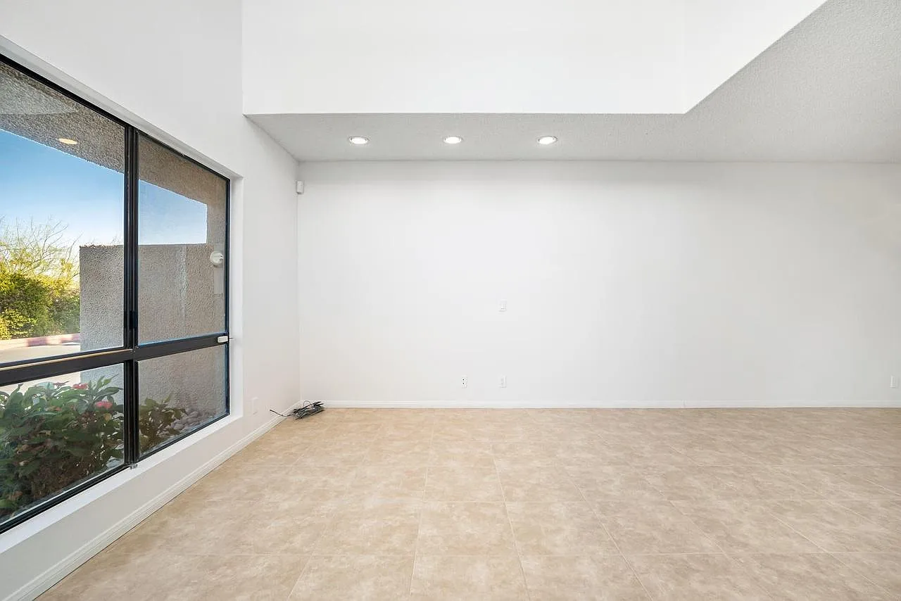 71885 Eleanora Ln — Photo 3