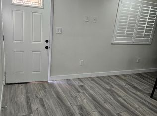 2139 1/2 W 73rd St, Los Angeles, CA 90047
