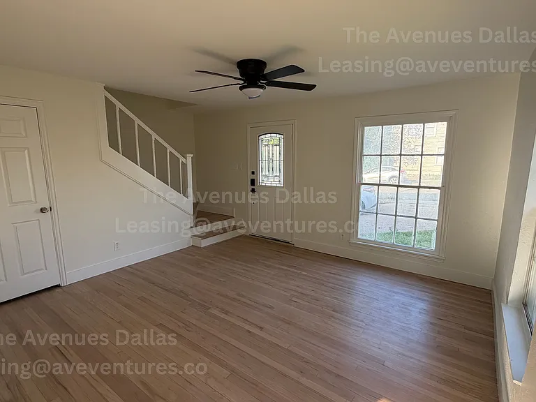305 N Oak Cliff Blvd #305 — Photo 4