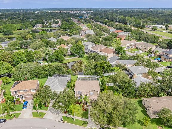 5th image of 1602 Shady Oaks Dr