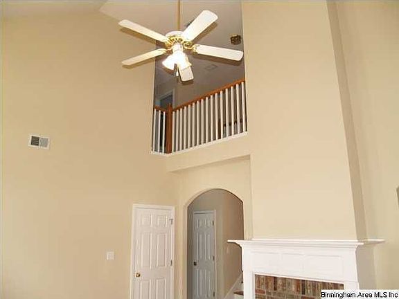 5th image of 1561 Deer Valley Dr