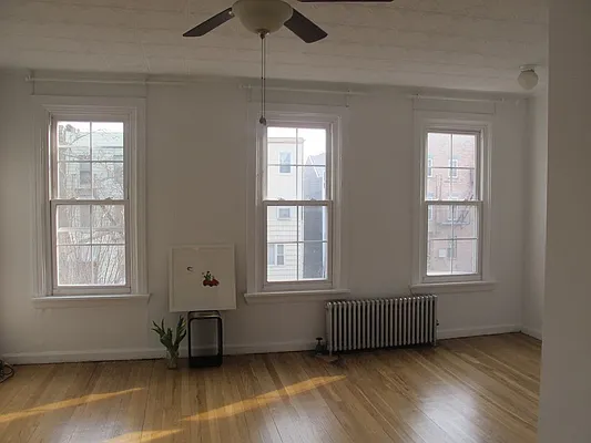 Rented by Dwell Residential Inc | media 43