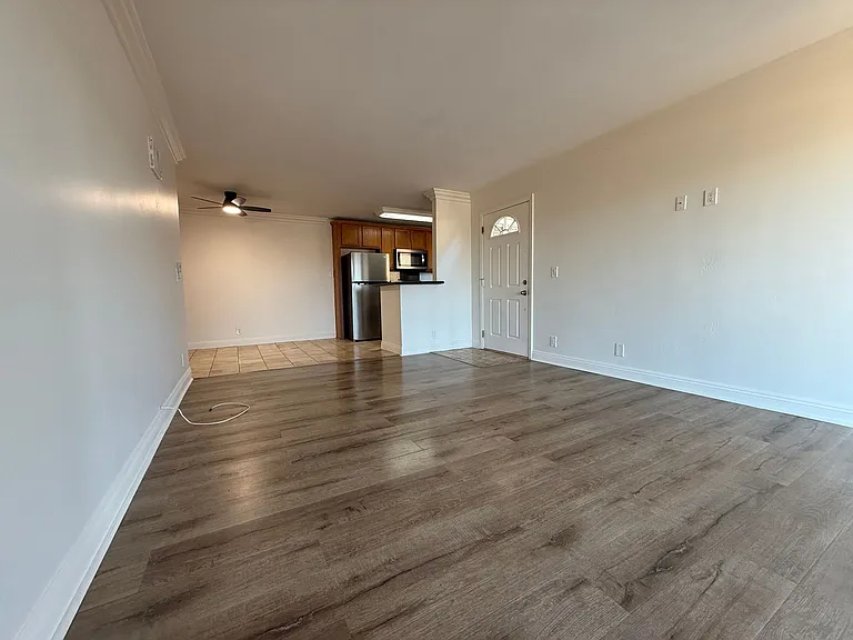1475 Oakdale Ave — Photo 11
