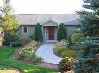 503 Cushing Rd, Newmarket, NH 03857