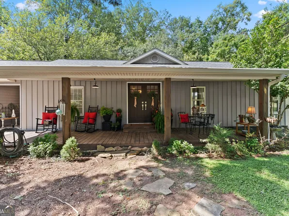 7210 Pine Ct, Cumming, GA 30041