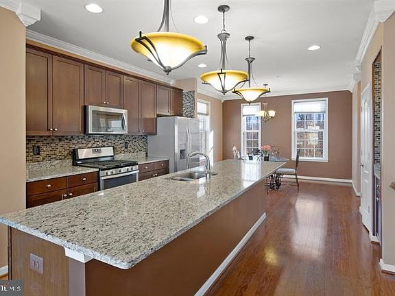 4th image of 412 Kettle Bottom Dr