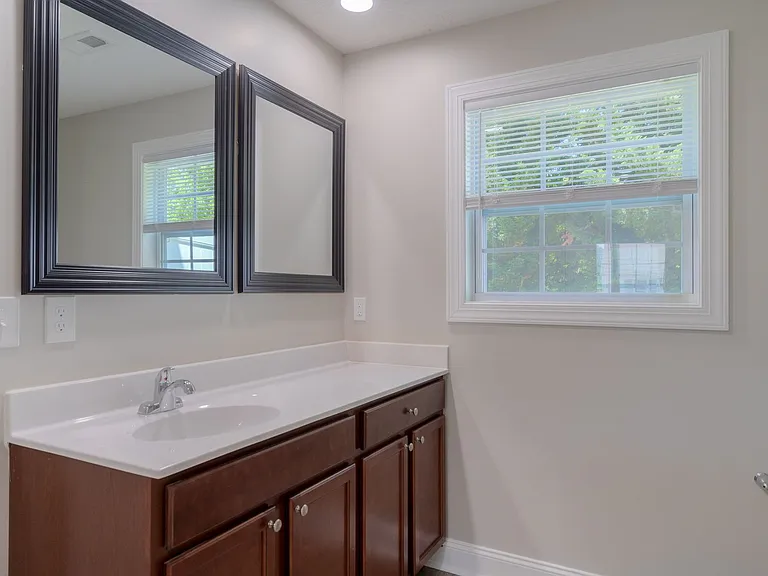 495 Pin Oak Dr NW — Photo 17