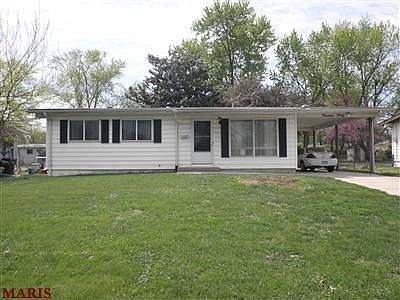 1st image of 1430 Estes Dr