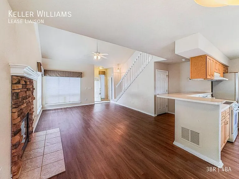 701 Westwood Trce — Photo 6