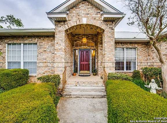 2nd image of 21 Thornhurst