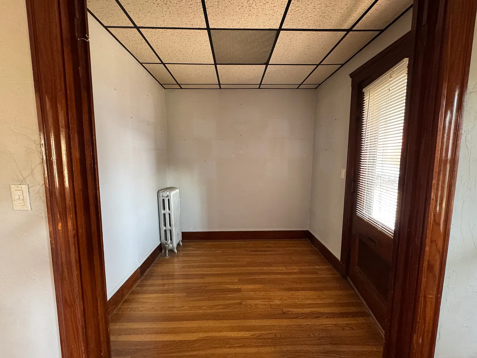2 bed, 1000 sqft, $2,600 — Photo 3