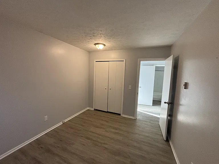 2117 Ashbrook St — Photo 10