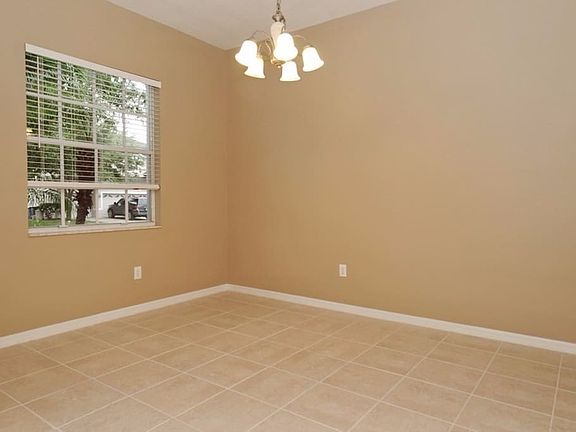 3rd image of 2736 Avon River Dr