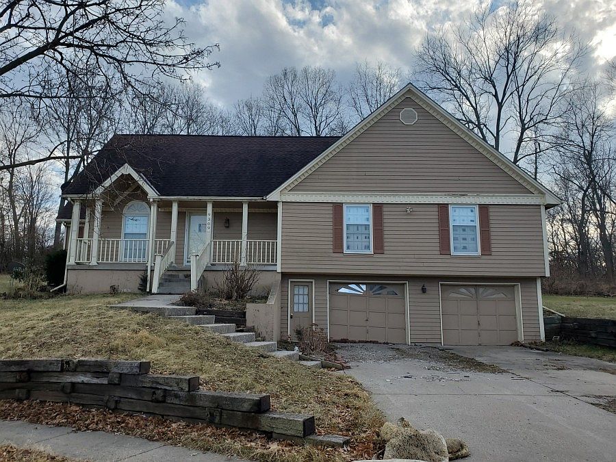 1st image of 9309 E 90th Pl