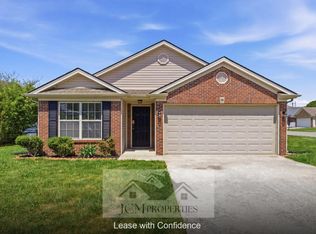 2001 Polk Ln, Lexington, KY 40511