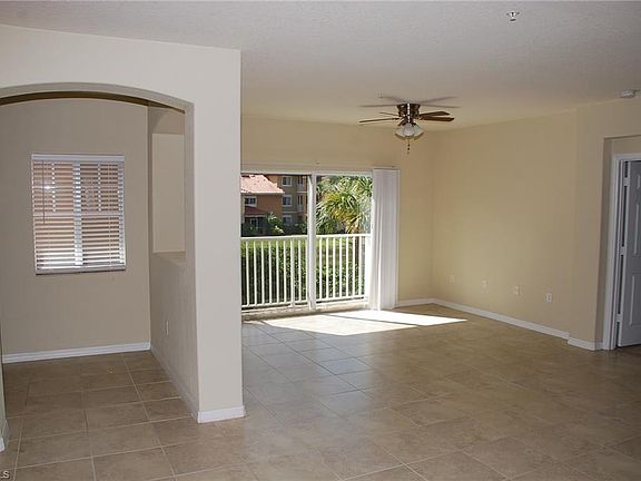 3rd image of 13180 Bella Casa Cir Unit 270