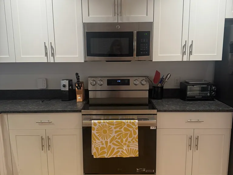 25 High St #206 — Photo 8