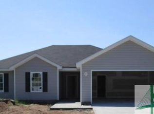 105 Quarterhorse Dr, Guyton, GA 31312