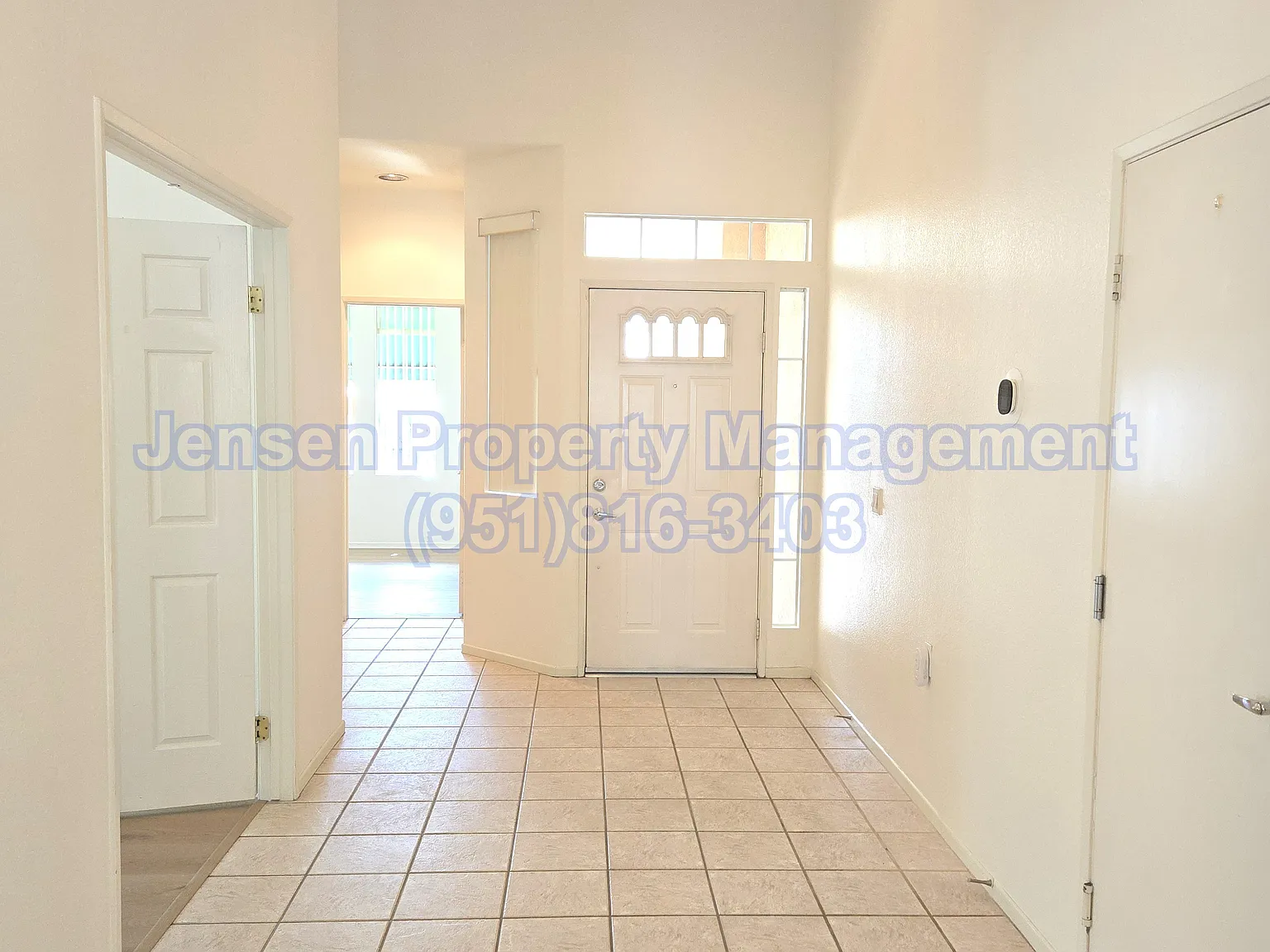 3 bed, 1776 sqft, $2,700 — Photo 3