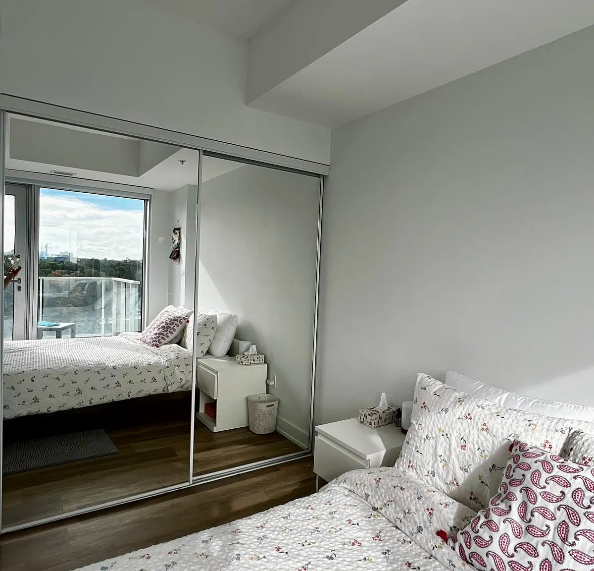 1 bed, 548 sqft, $1,899 — Photo 2