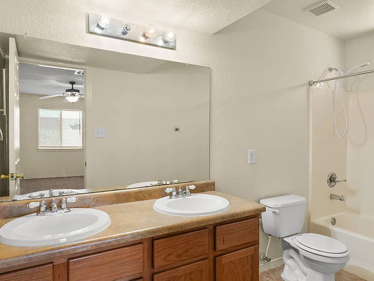 4089 Tierra Bronce Dr — Photo 36