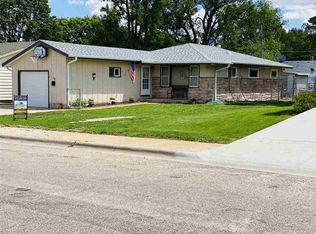 306 W P St, Mccook, NE 69001